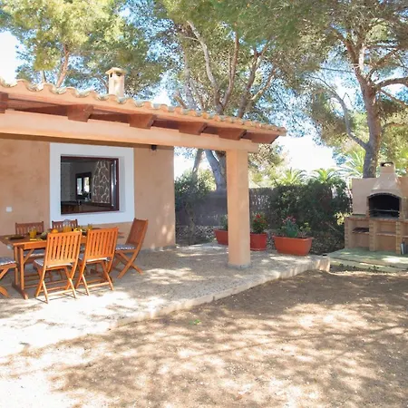 Naveta * Cala Ferrera (Mallorca)