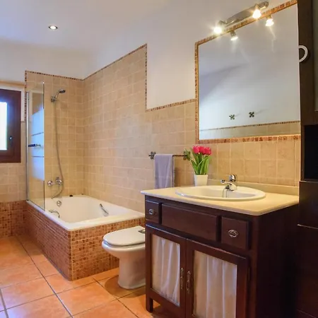 Naveta Holiday home *